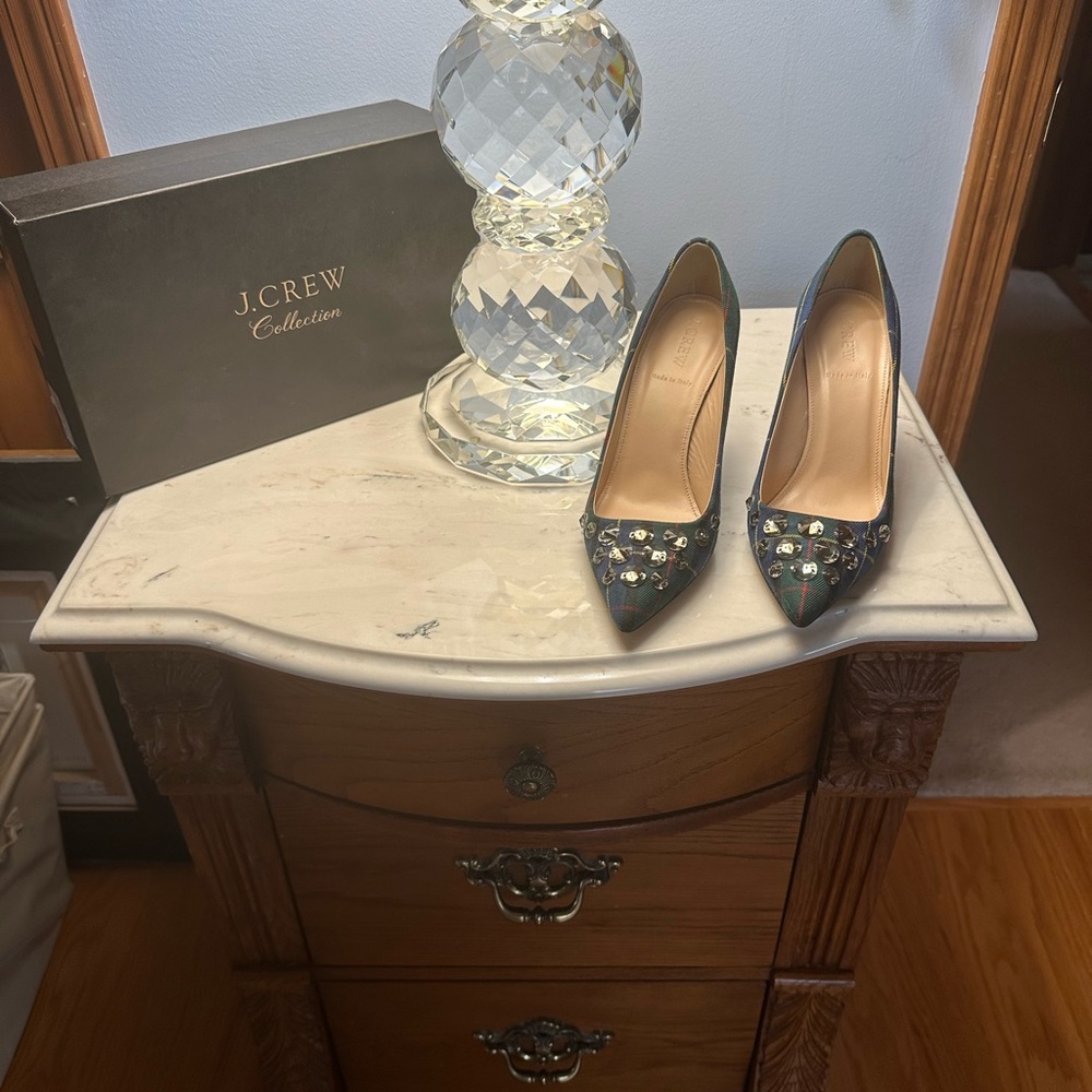 J.Crew holiday black watch tartan heel